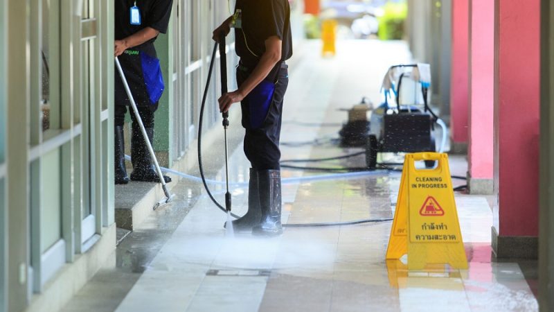 Selecting a service for power washing: Top things to know!