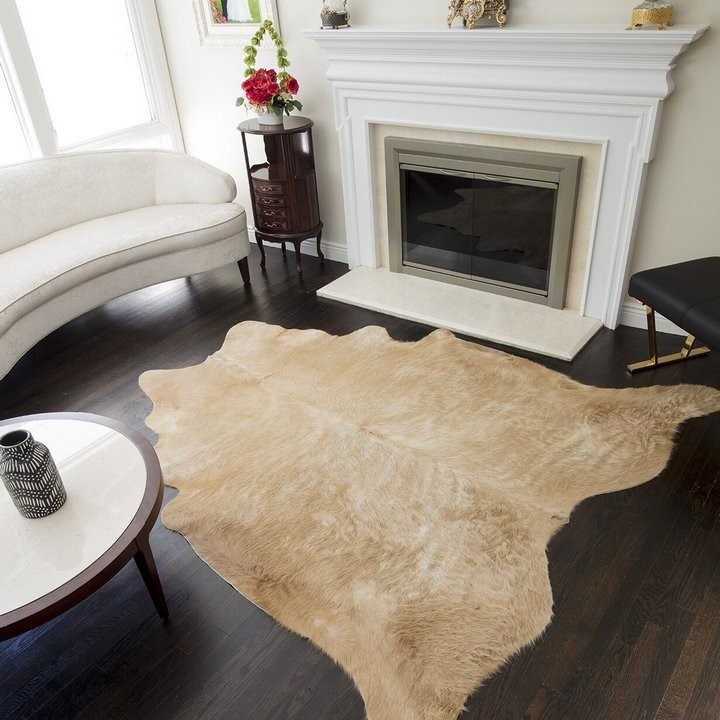 Choosing Cow Hide Rugs for Your Office