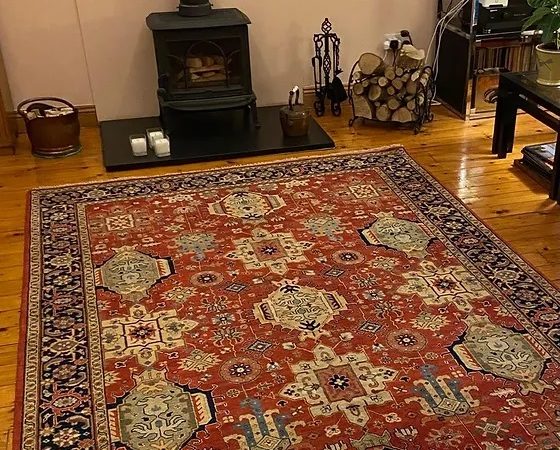 How are handmade rugs different than machine-made rugs?