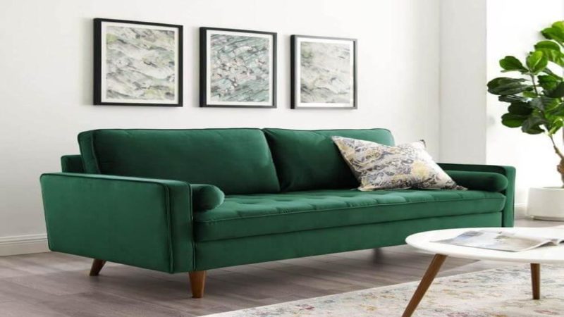 What are the factors to consider in the choice of the upholstered sofa